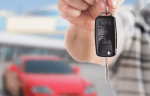 5 Coches Populares que Menos Consumen Combustible