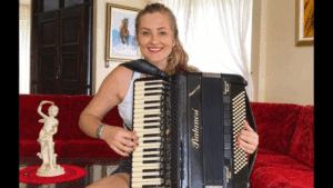 Domina el acordeón con nuestro app!