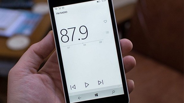 Rádios AM y FM globales en tu móvil al instante